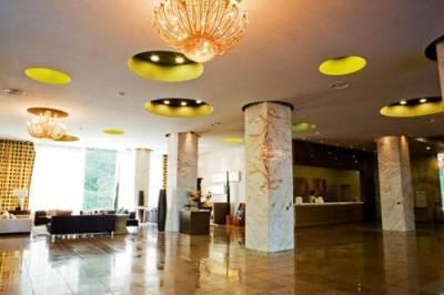 Lake Hills Bugok Resort Changnyeong Extérieur photo